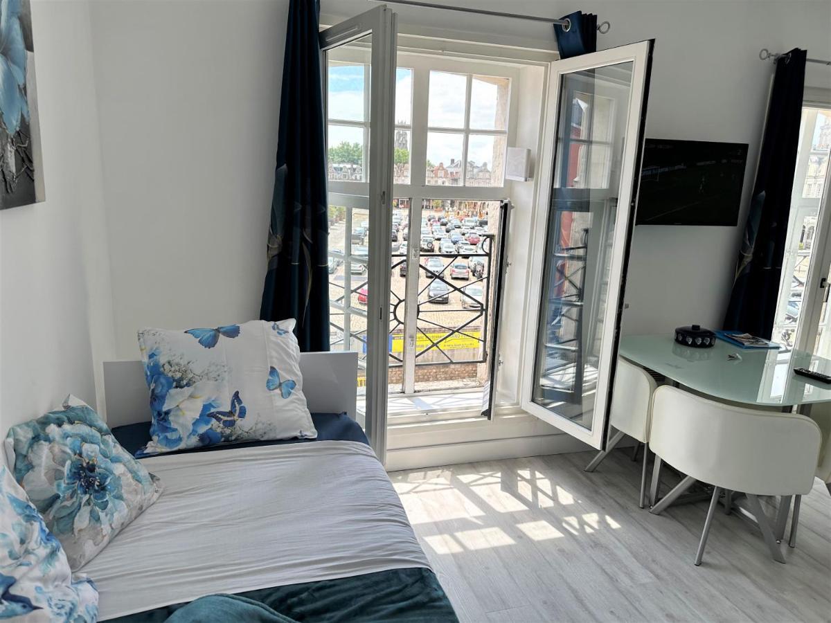 Appartement Le Bleu Arrageois à Arras Extérieur photo